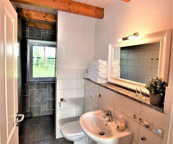 Ostseeliebe-erd-links-3-kk-h Appartement